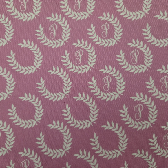 Victoria's Secret Pink And White Cosmetic Bag NWOT - Picture 4 of 6